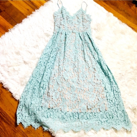 H&M Dresses & Skirts - H&M Mint Green Lace Nude Spaghetti Strap Midi Event Dress Women's Size 4 Small S